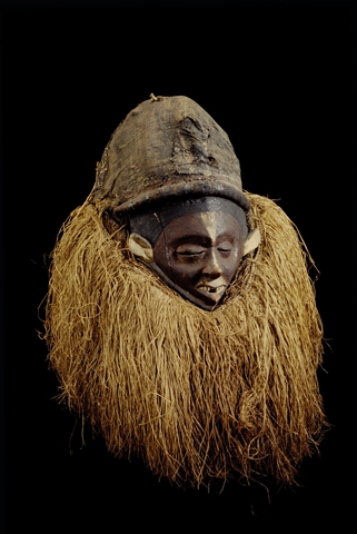 Máscara de ritual de iniciação masculino, Zombo, Angola