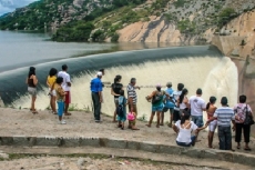 O Parque das Ci&ecirc;ncias e Pr&aacute;ticas de divulga&ccedil;&atilde;o cient&iacute;fica no semi&aacute;rido brasileiro: uma perspectiva de integra&ccedil;&atilde;o Ensino-Pesquisa-Extens&atilde;o