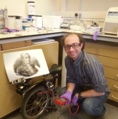 Relighting the candle: my experience of chemistry outreach in Faraday\'s shadow