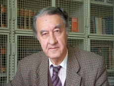 EST&Aacute;CIO DOS REIS (1923-2018), MARINHEIRO E HISTORIADOR